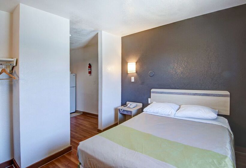 モーテル Studio 6 Grand Prairie, Tx