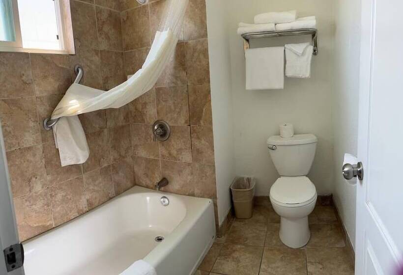 Ocean Palms Motel