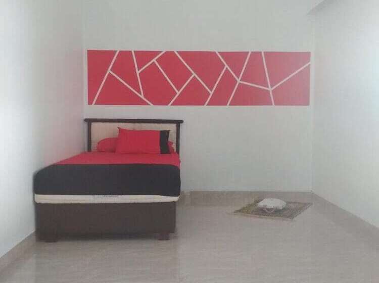 پانسیون Almira Homestay