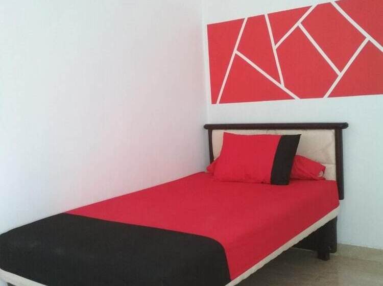 پانسیون Almira Homestay