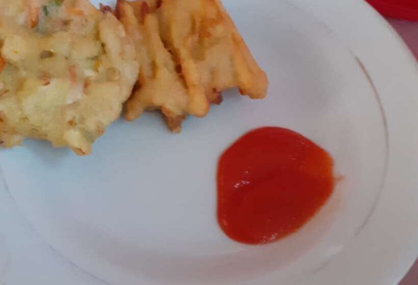 پانسیون Almira Homestay