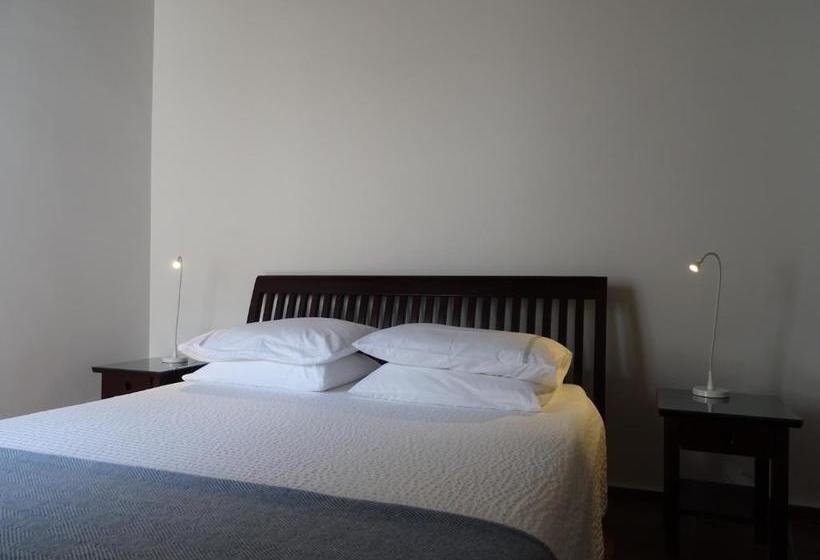 פנסיון Casa La Loba