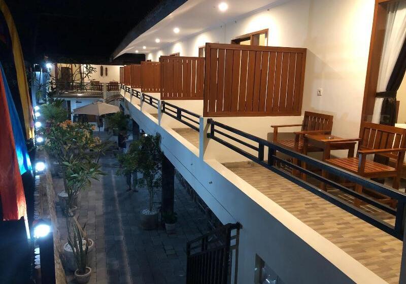 پانسیون Derose Guest House