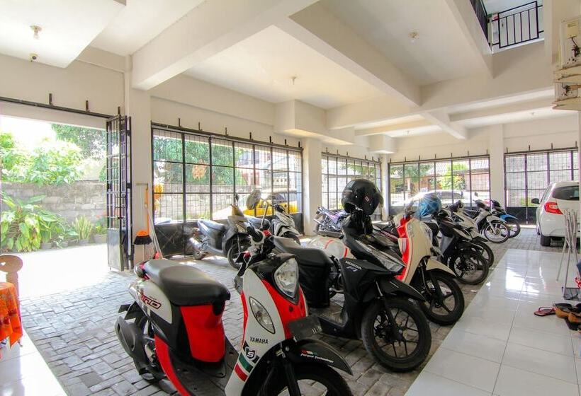 پانسیون JJ House Wahid Hasyim