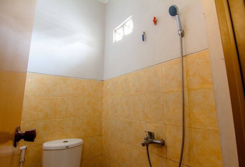 پانسیون JJ House Wahid Hasyim