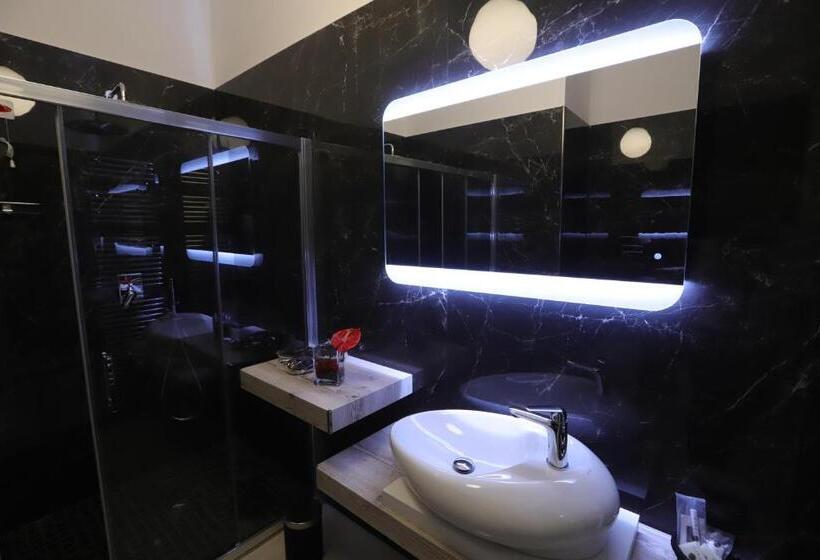 پانسیون Mecla Suites