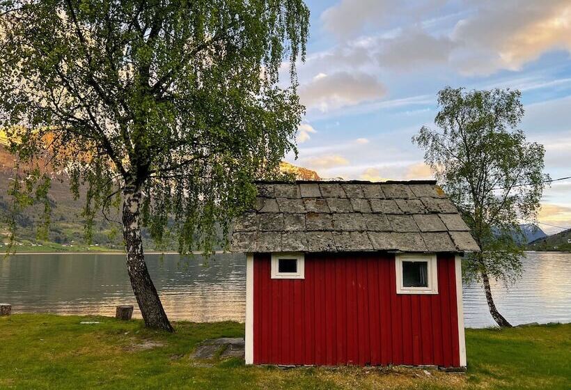 호텔 Dalsøren Camping Og Hytter
