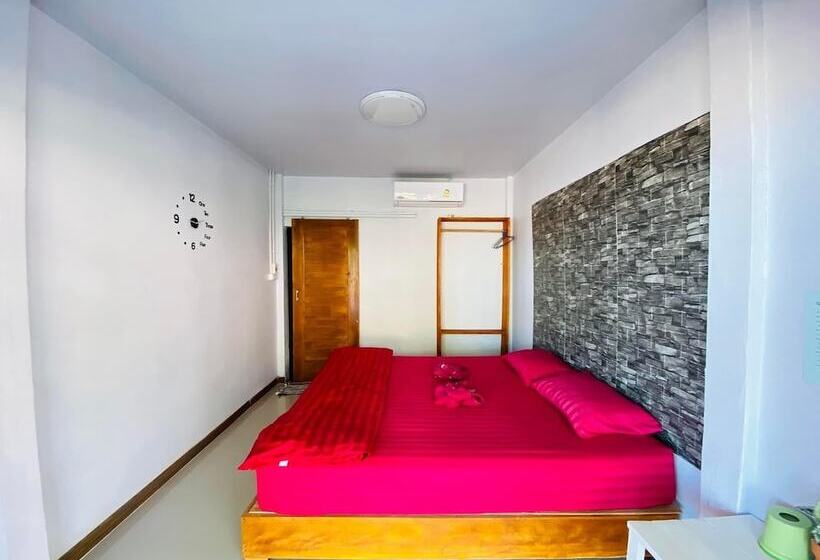 پانسیون Kohmook Seaview Bungalow