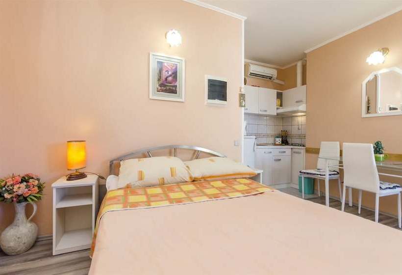 Apartment Home Sweet Home