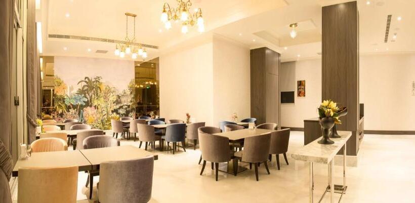 هاستل 墾丁椰林 海灘文旅