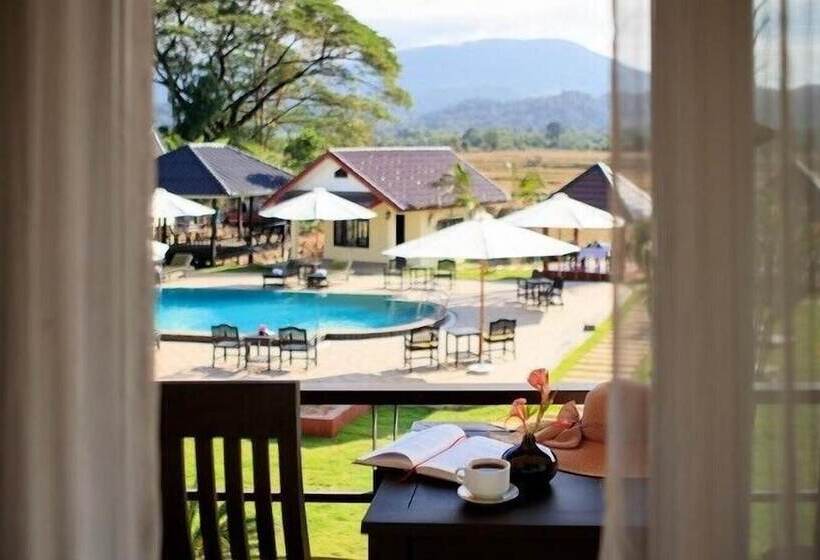 هتل Sansan Resort