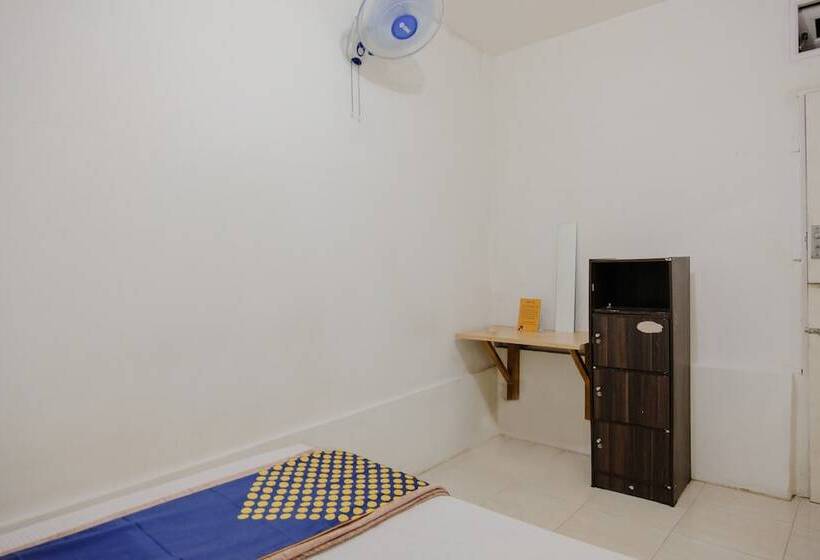בית מלון כפרי Spot On 2417 Melati Residence