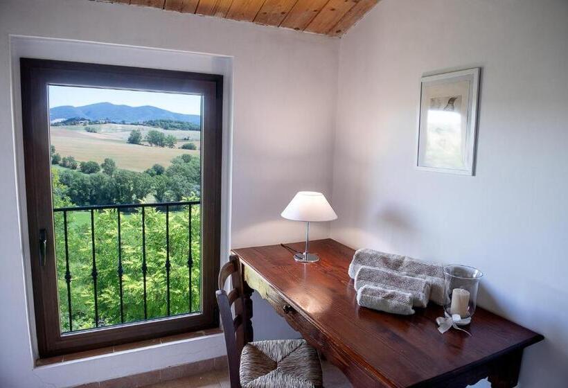 فندق Agriturismo Podere Coldifico