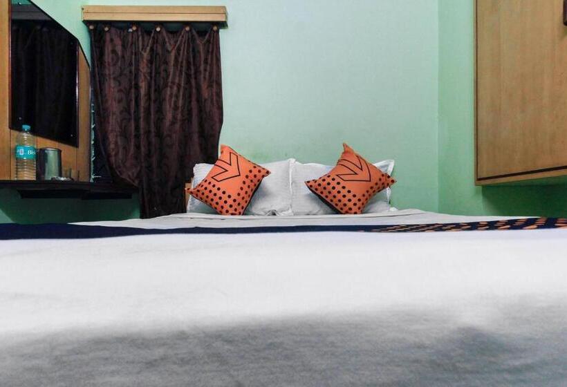 فندق Spot On 66363  Rock View Lodge
