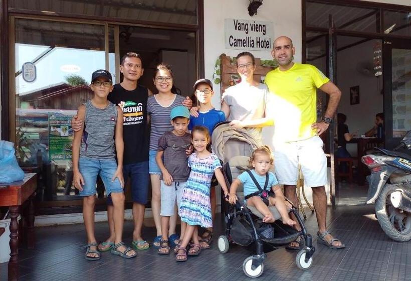 هتل Vang Vieng Camellia