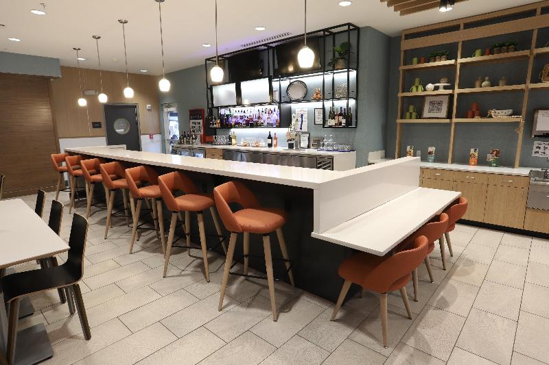 בית מלון כפרי Holiday Inn & Suites   Hopkinsville   Convention Ctr, An Ihg