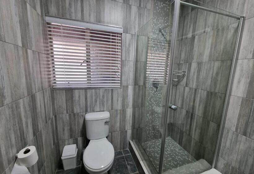 פנסיון The Retreat Guesthouse