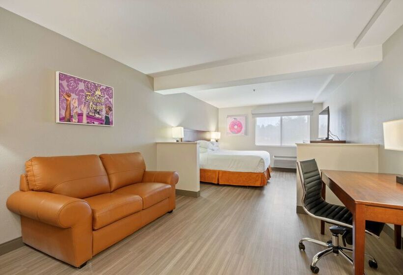 Best Western Lake Oswego Hotel & Suites