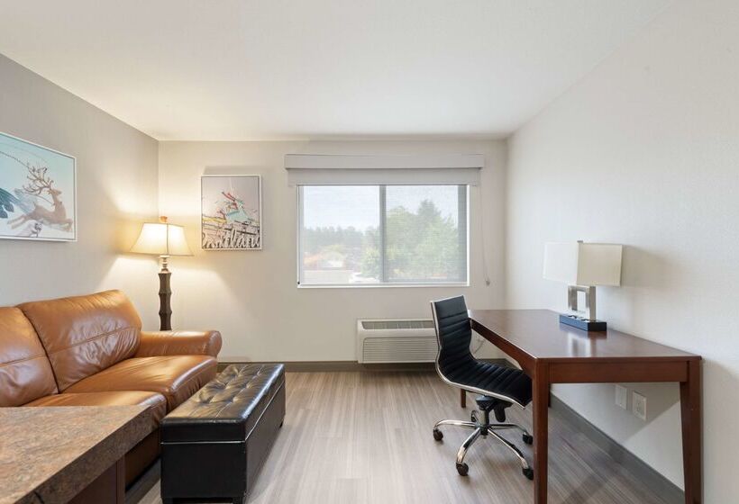 Best Western Lake Oswego Hotel & Suites