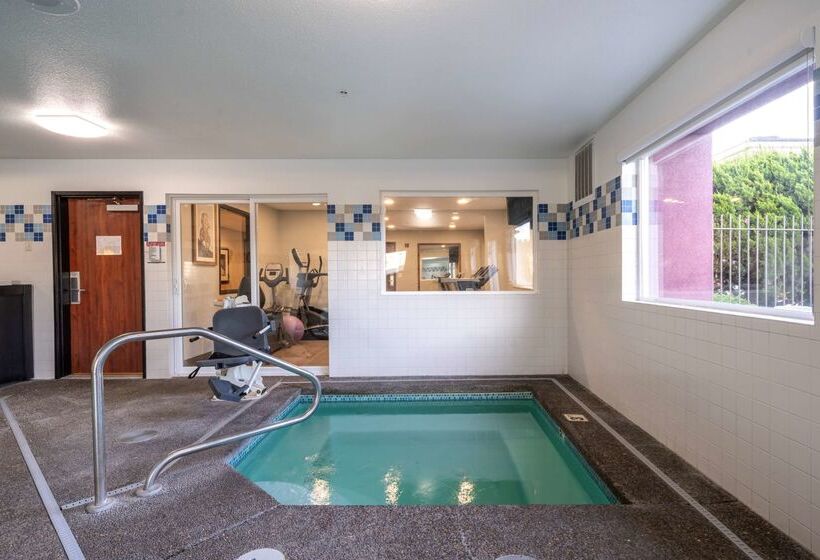 Best Western Lake Oswego Hotel & Suites