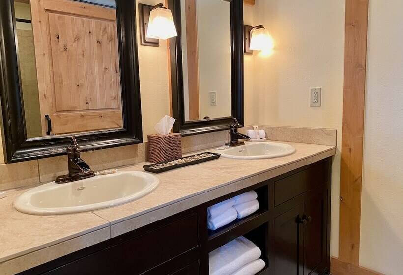 호텔 Cousin S Country Inn