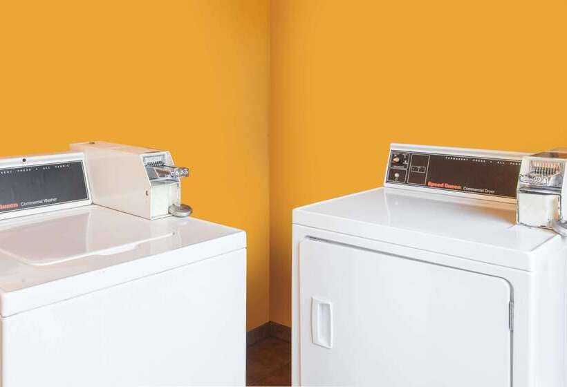 Hotel Days Inn By Wyndham San Diegoeast/el Cajon