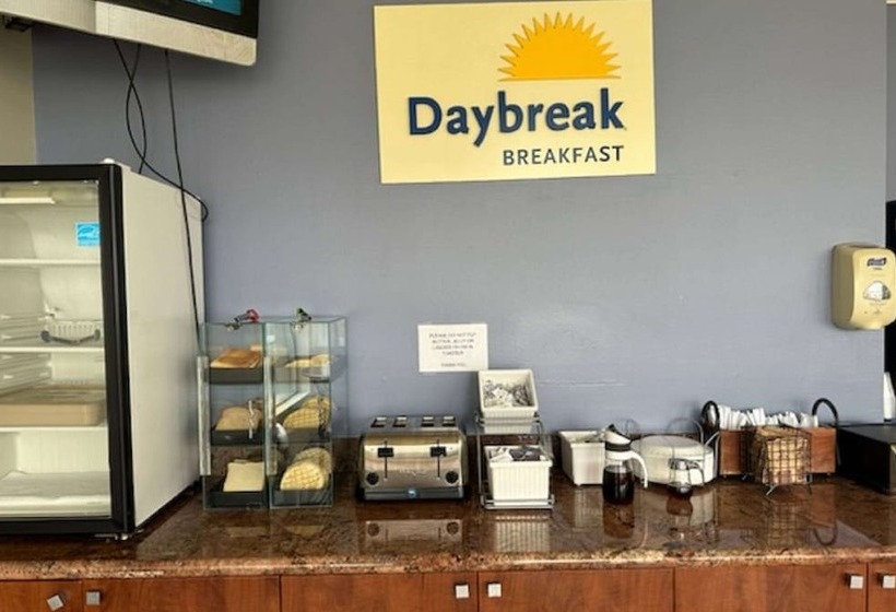 בית מלון כפרי Days Inn By Wyndham San Diegoeast/el Cajon