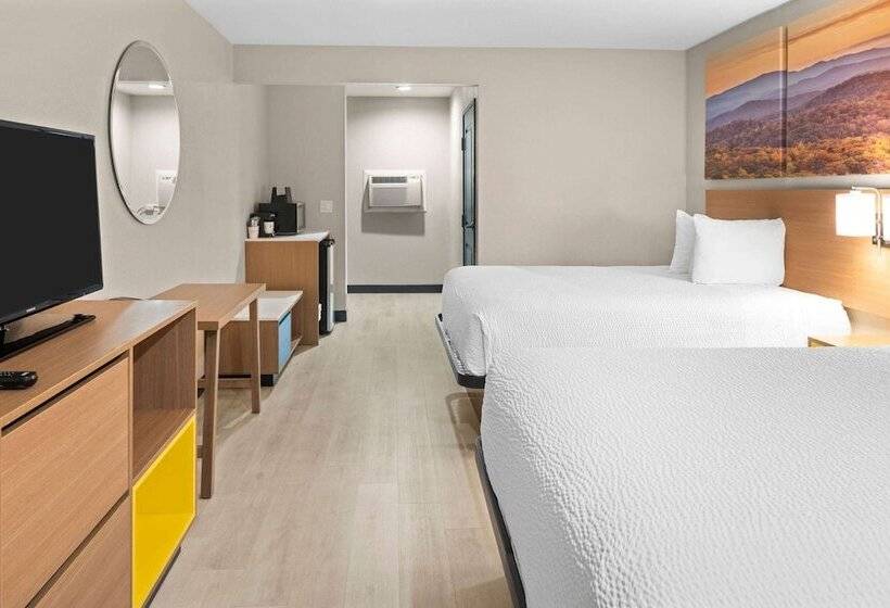 בית מלון כפרי Days Inn By Wyndham San Diegoeast/el Cajon