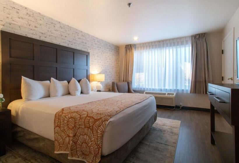 فندق Oxford Suites Chico