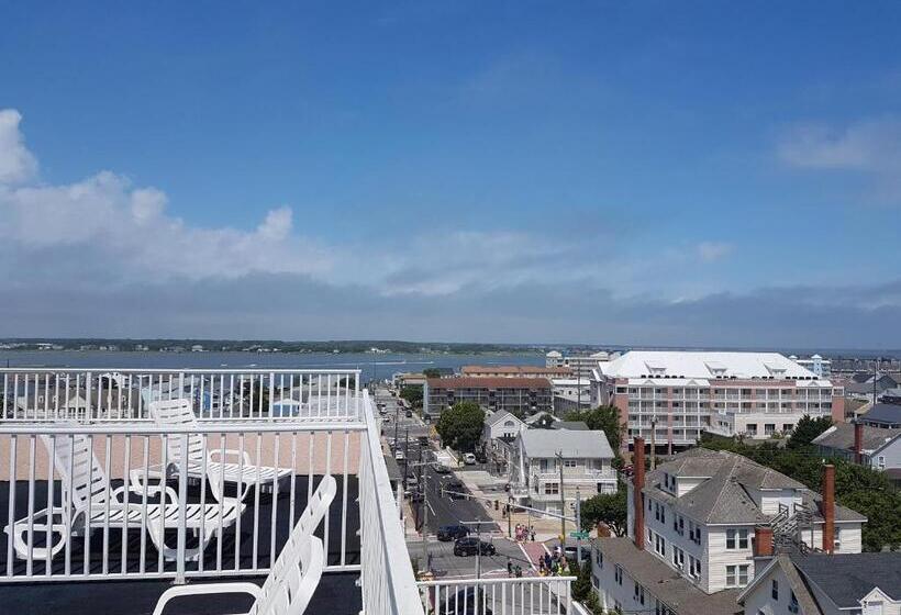 هتل Paradise Plaza Inn