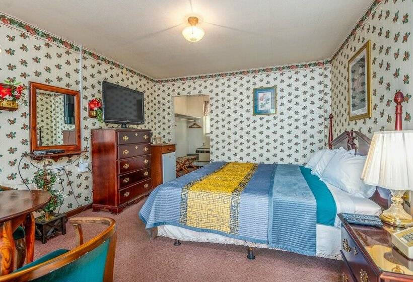 ホテル Parkway Inn
