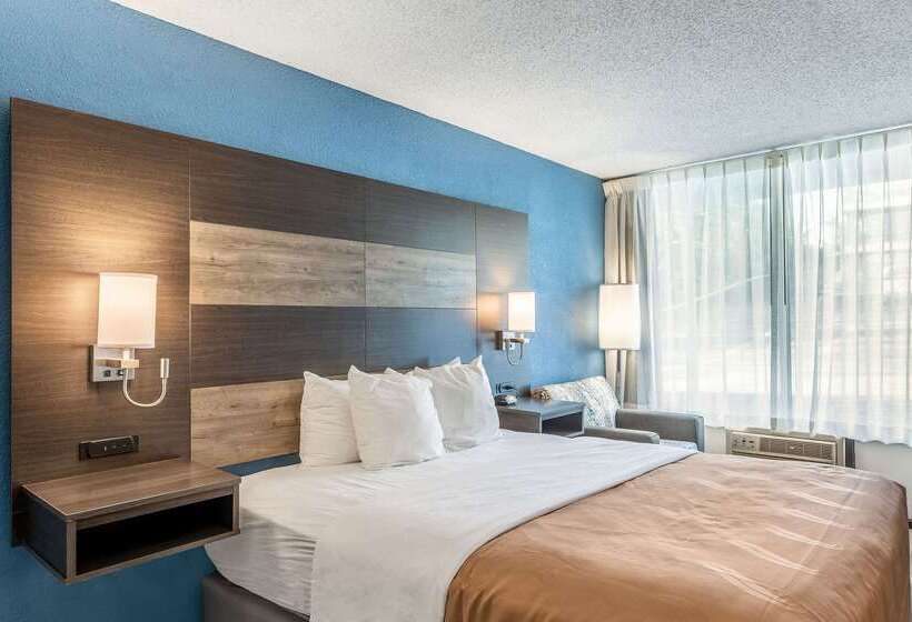 هتل Quality Inn Branson On The Strip