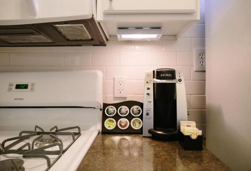 The Plaza Hotel   Milwaukee