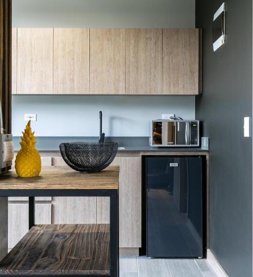 هتل Factory Lofts