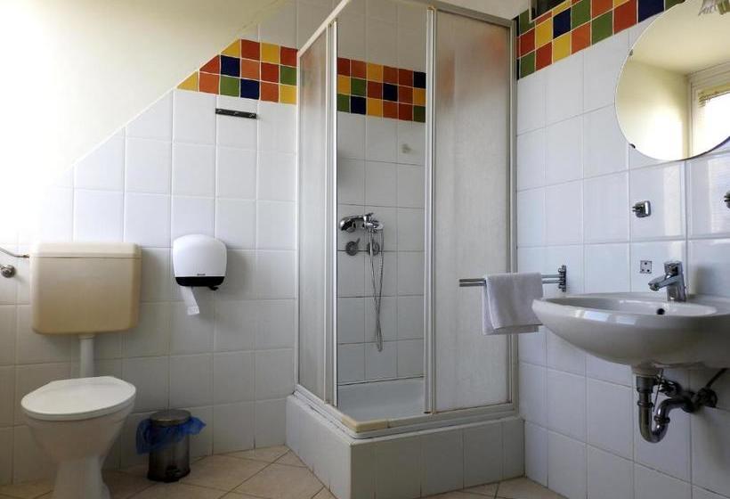 پانسیون Charlie Fogadó Sé