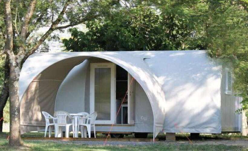 酒店 Camping Le Mas Des Chenes