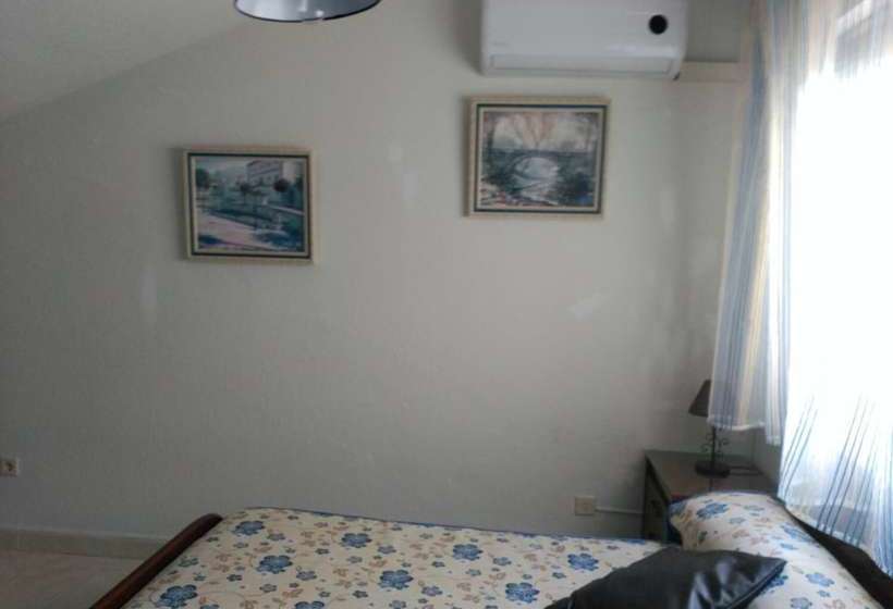 Casa Rural La Muralla