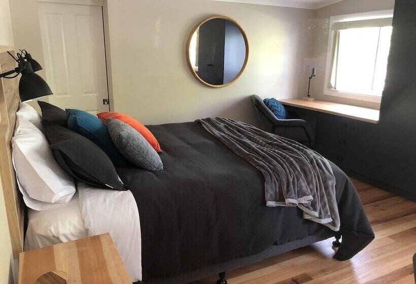 Mole Creek Hideaway