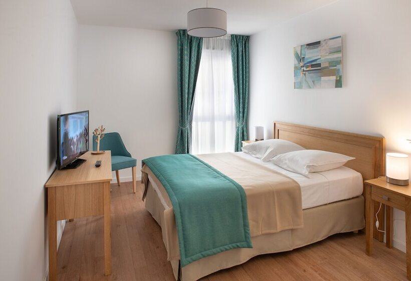 اقامتگاه Domitys La Majolique