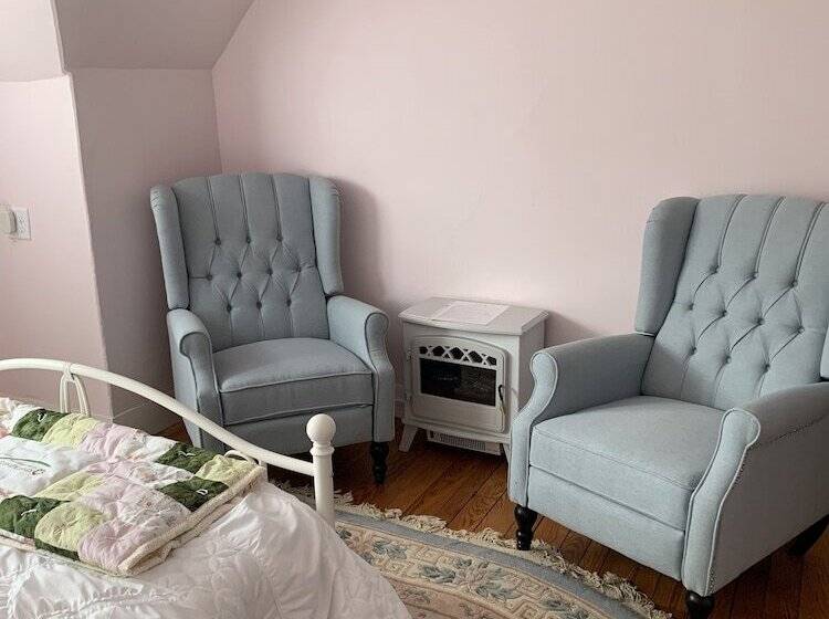 Gillis Grier Bed & Breakfast