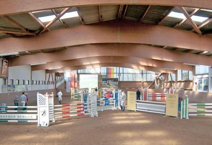 בית מלון כפרי Pferdehof Berger