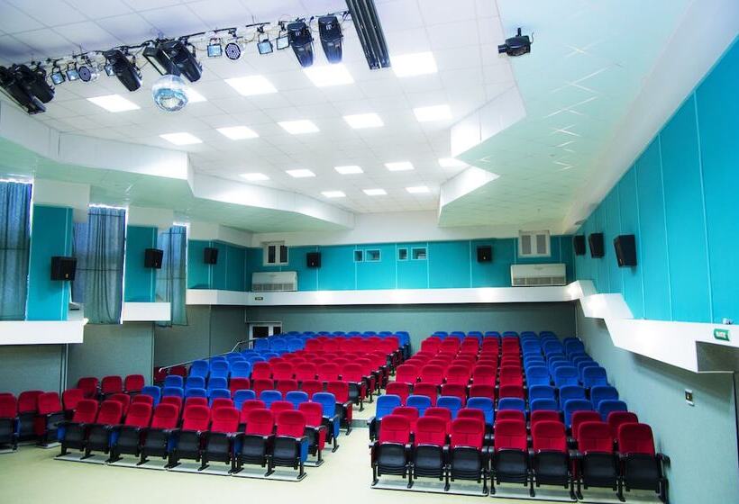 ホテル Zvezdny Park