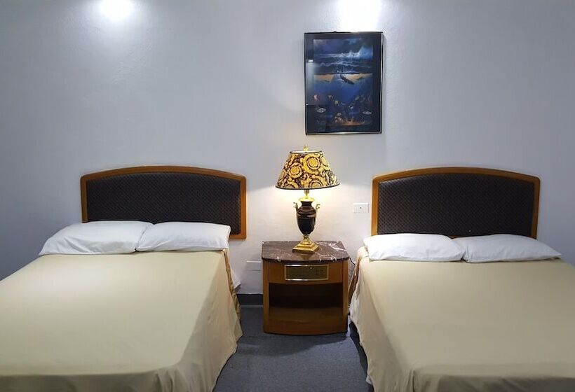 Lorilynns Hotel Tinian