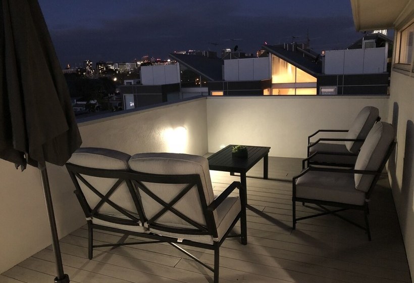 Hotham, 2bdr North Melbourne Apartment