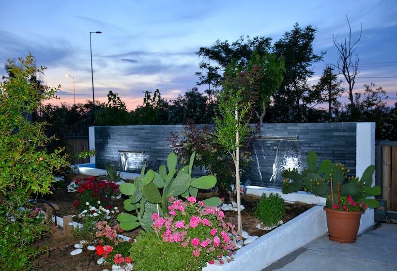 Luxury Suites In Stavromenos