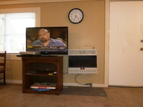 Mountain_roots_lodging