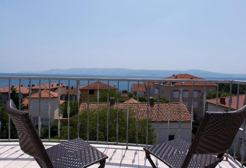 هتل Pansion Maestral