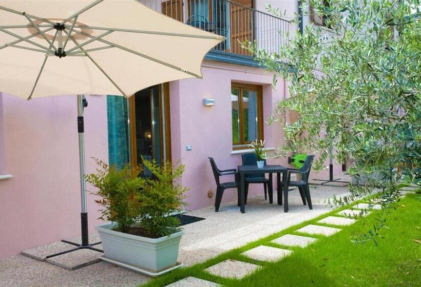 هتل Residence Delle Rose