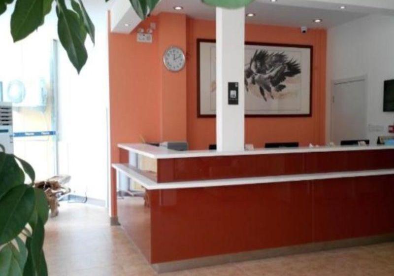 בית מלון כפרי 7 Days Inn Dalian Xinghai Plaza Xian Road Railway Station Branch