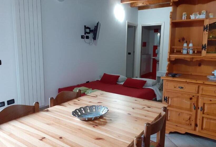 فندق Agriturismo Cascina Lert